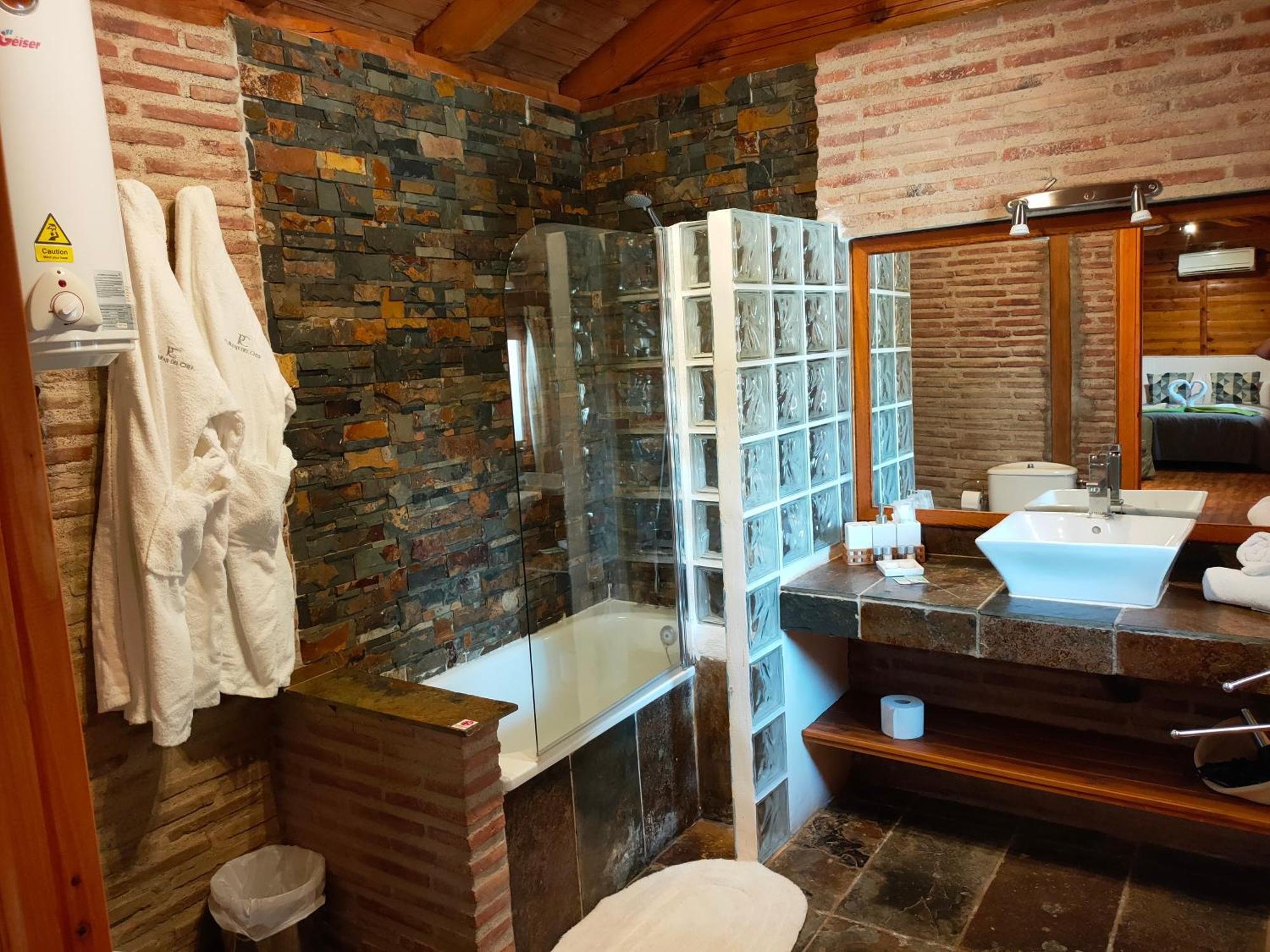 El Paraje Del Chef Laroles Екстериор снимка
