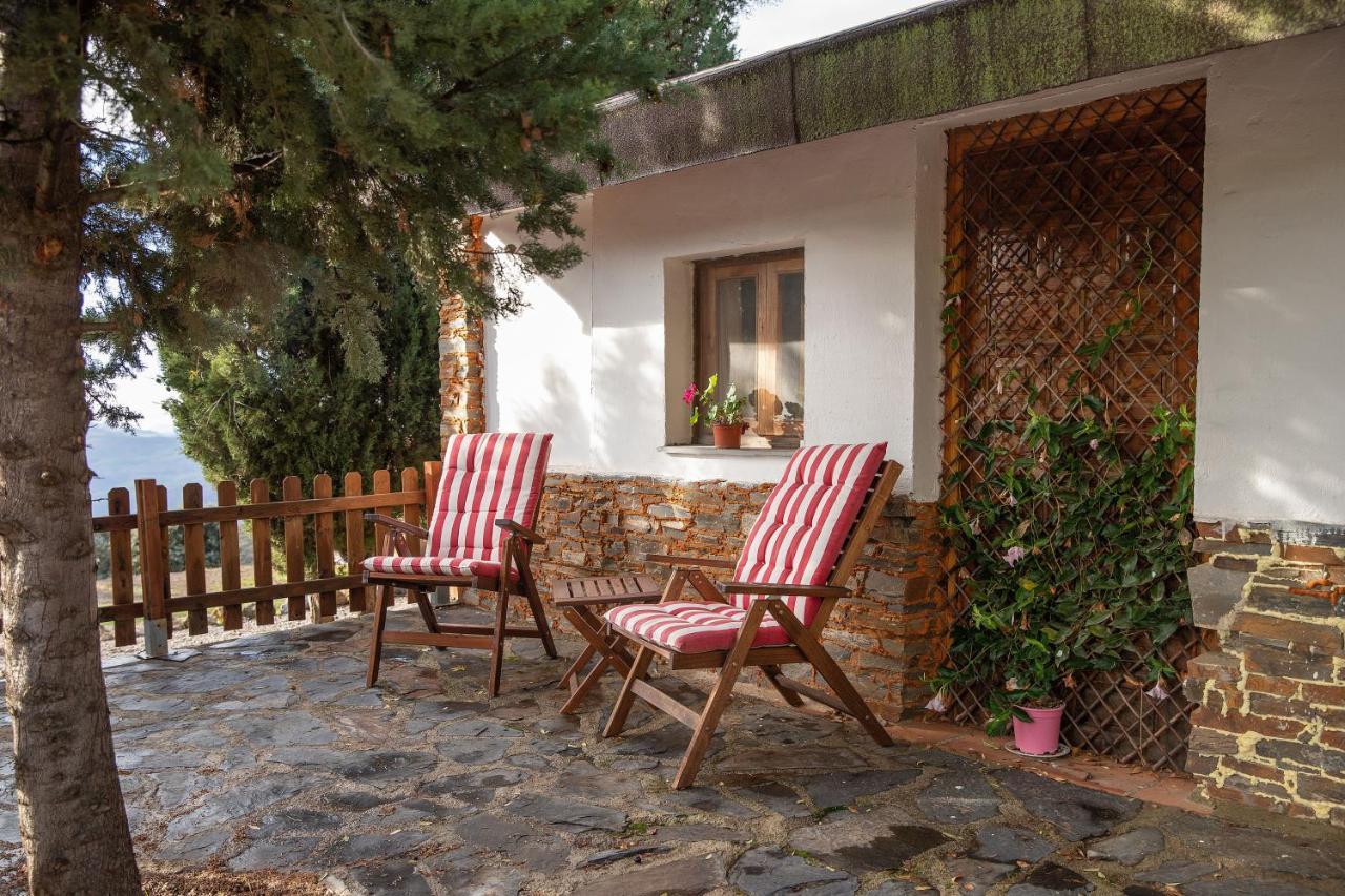 El Paraje Del Chef Laroles Екстериор снимка